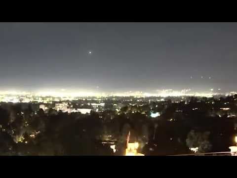 I've never seen something make turns like this at this speed