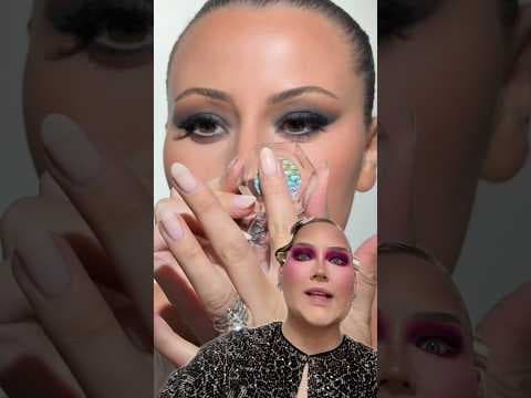 5 Eyeshadows in ONE?? π±π