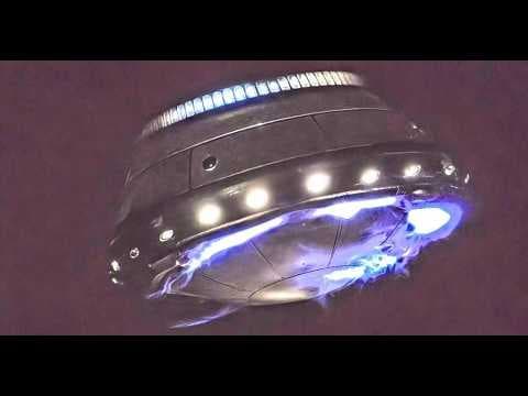 This UFO video has been circulating all day... what do you think?