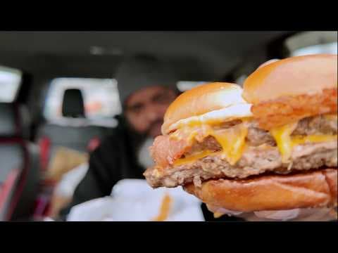 Wendy's Cheesy Bacon Cheeseburger and Spicy Chicken Version Review!!